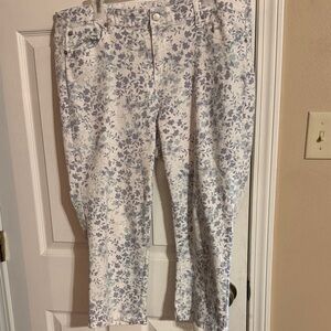Westport Blue and White Patterned Garment